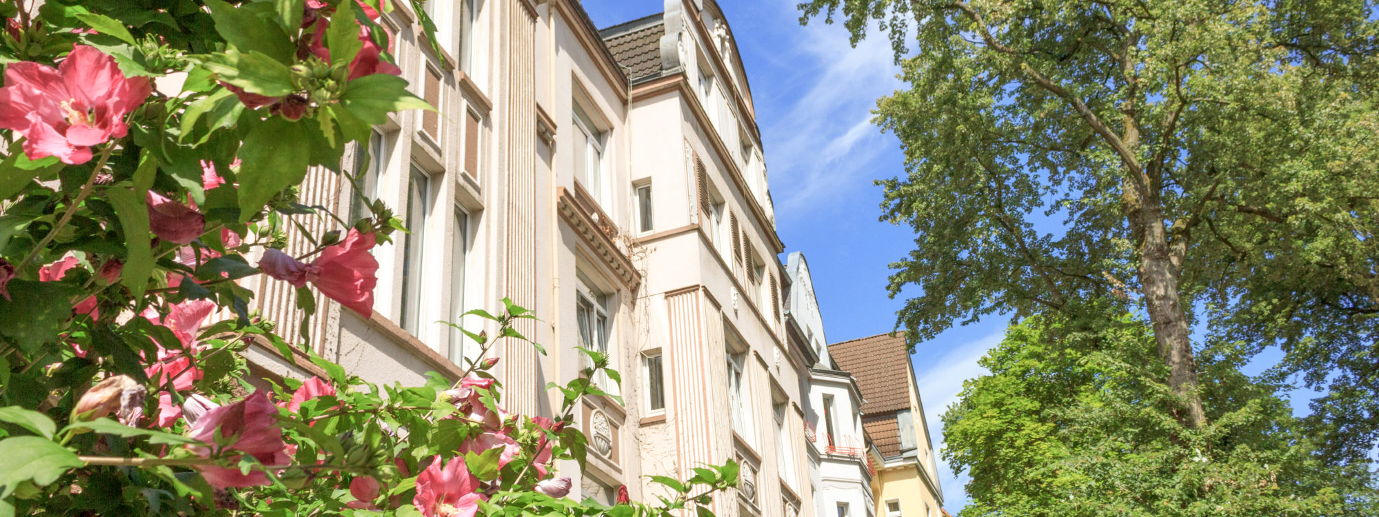 Das Foto zeigt Häuser im Kreuzviertel in Dortmund