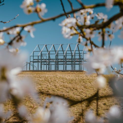 Das Bild zeigt das Hallenhaus der Halde Norddeutschland