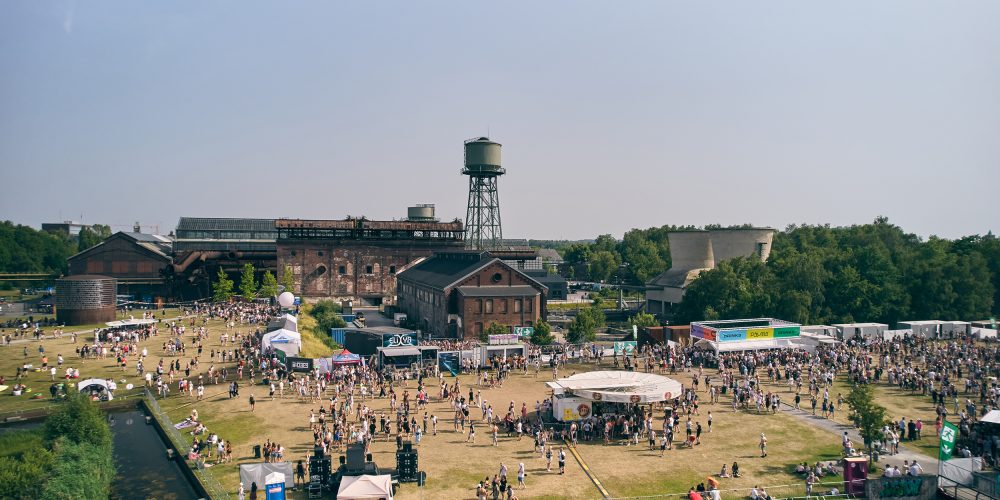 Das Bild zeigt den Westpark Bochum während des Paluma Festivals