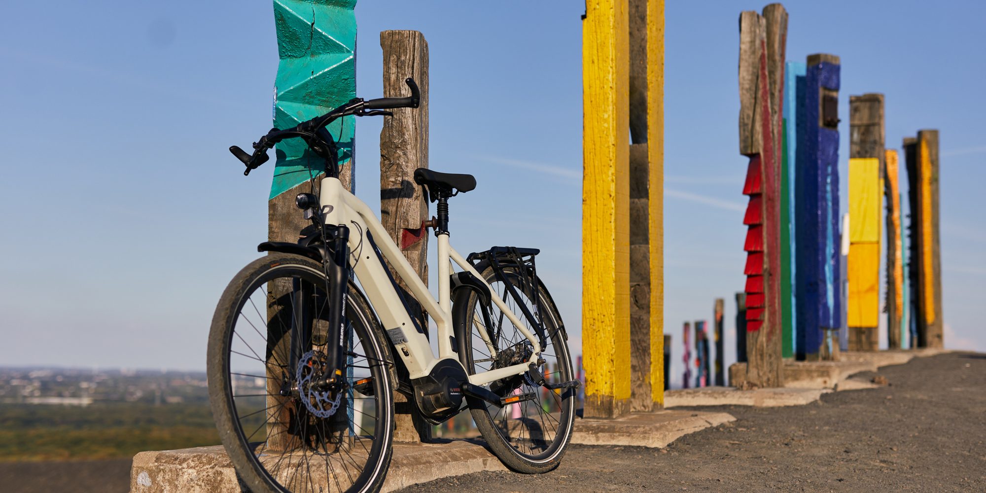 Das Bild zeigt ein Fahrrad auf der Halde Haniel Bottrop