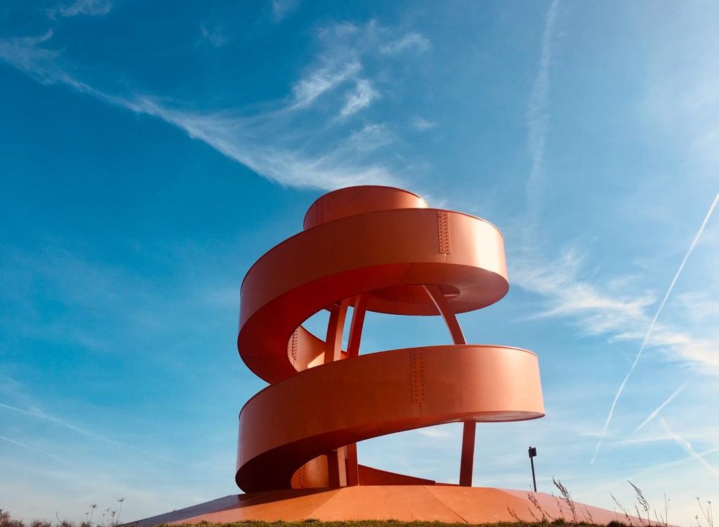 Das Bild zeigt das Haldenzeichen auf der Halde Franz im Lippepark in Hamm