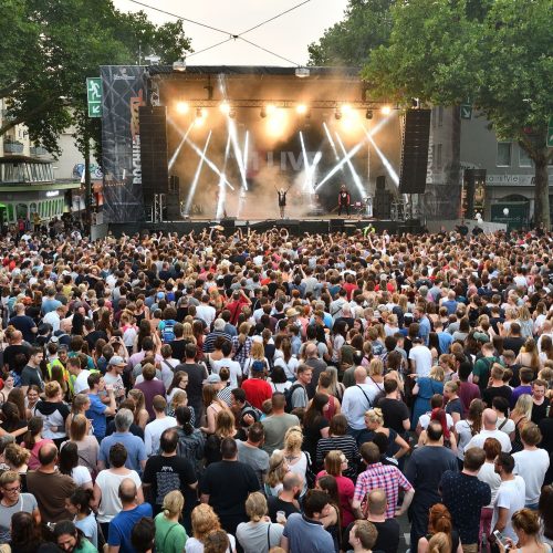 Das Bild zeigt das Festival Bochum Total
